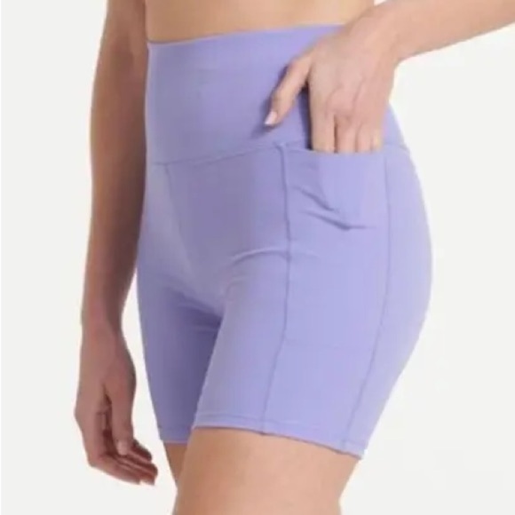 Vuori Studio Bike Short Light Purple Size XS